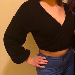 Fashion Nova long sleeved crop top
